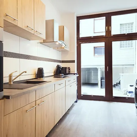 Appartement Ideal Fuer Familien & Business - 3 Sz - Zentral - Naehe Koeln & Dus - 240 Cm Esstisch