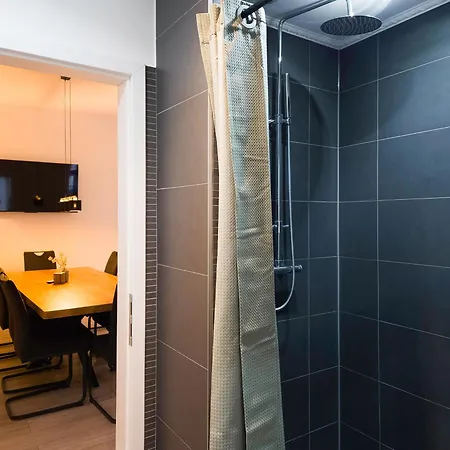 Fuer Familien & Business - 3 Sz - Zentral - Naehe Duesseldorf & Koeln - 240 Cm Esstisch *