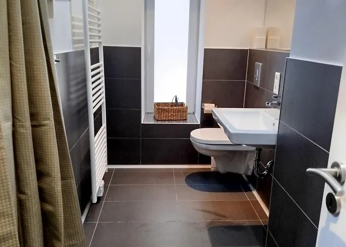 Lejlighed Ideal Fuer Familien & Business - 3 Sz - Zentral - Naehe Koeln & Dus - 240 Cm Esstisch