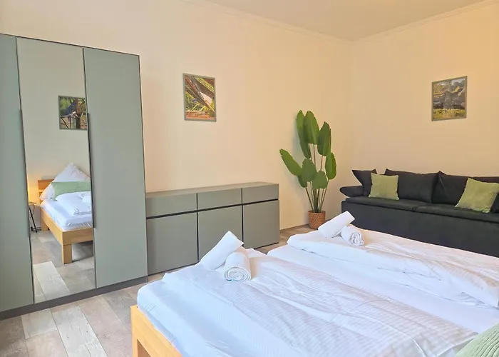 Ideal Fuer Familien & Business - 3 Sz - Zentral - Naehe Koeln & Dus - 240 Cm Esstisch *